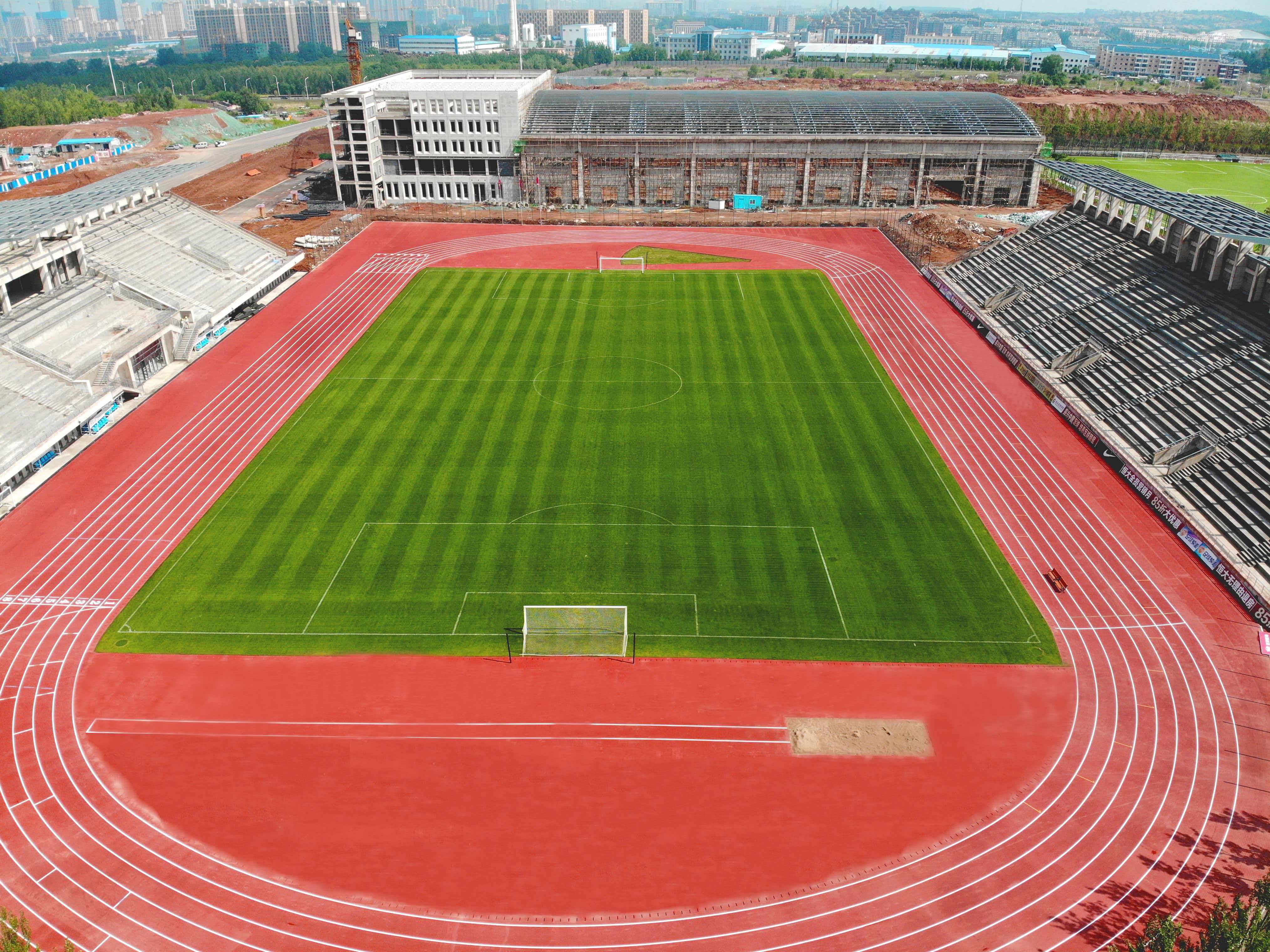 潮州市硅pu球场新国标塑胶跑道 - 方案